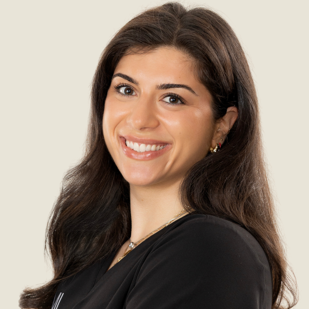 Tamar HeadShot 1